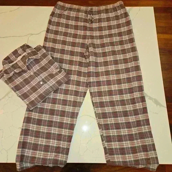 Calvin Klein Mens 100% Cotton Plaid Flannel Pajama Set Red Gray Size Large